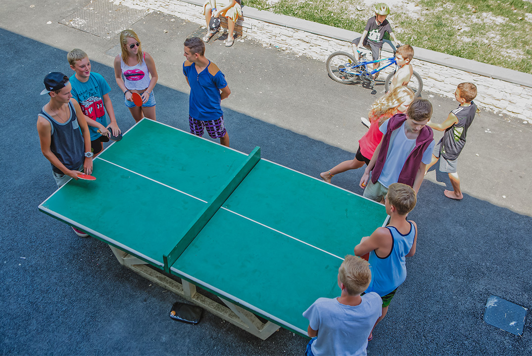 activites au camping pres de vierzon l aire de jeux pour les enfants