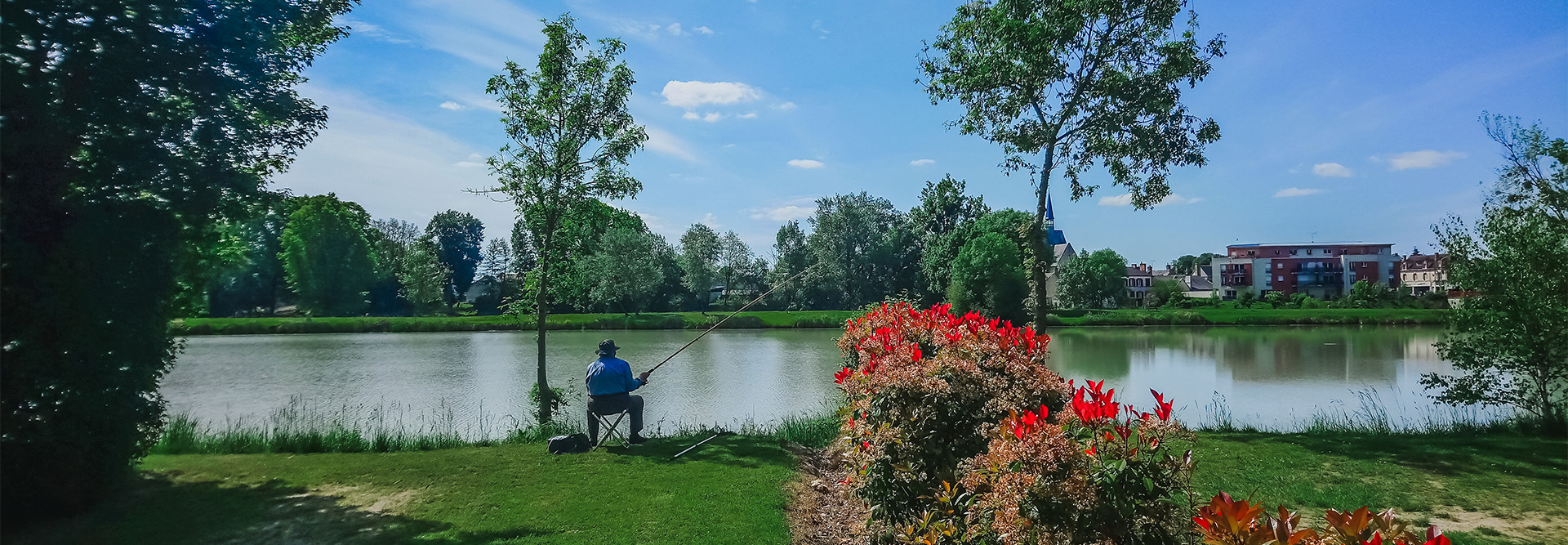 camping bord lac salbris