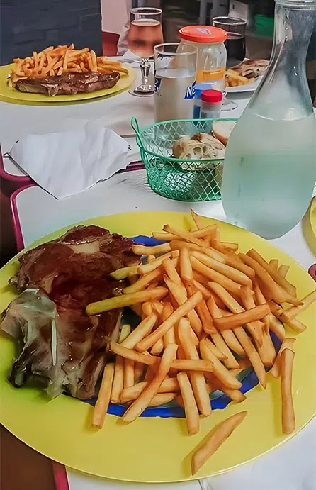 repas a themes restaurant camping Sologne